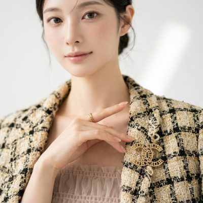 CHANEL BOY胸針