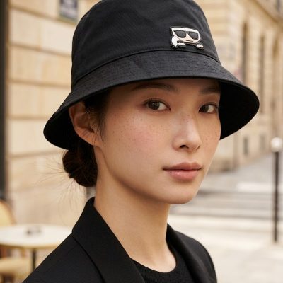KARL LAGERFELD 卡爾漁夫帽